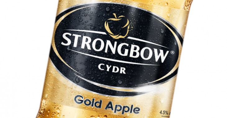 Strongbow Gold Apple wprowadził nową butelkę o pojemności 800 ml