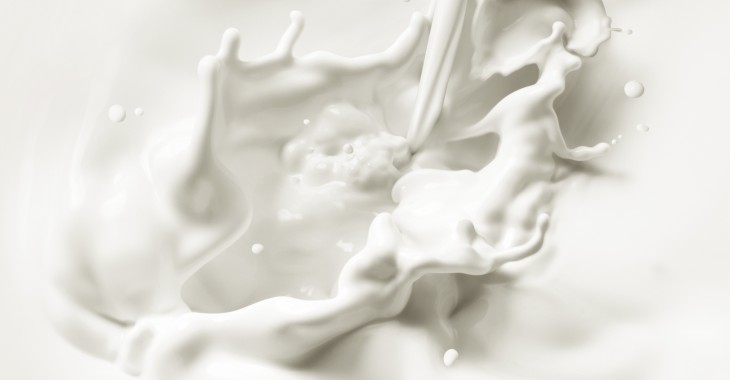 Mleko (nie) zawsze jest białe, czyli o tym jak białka zmieniają barwę mleka