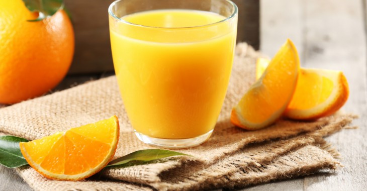 Czy wiesz, że picie soku pomarańczowego pomaga zapobiegać wielu chorobom?