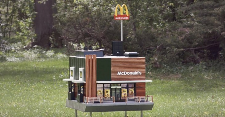 McHive: McDonald’s stworzył ul, który jest miniaturą lokalu marki