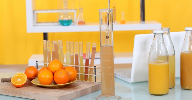 Nowe badania na temat korzyści płynących ze spożywania 100% soku pomarańczowego