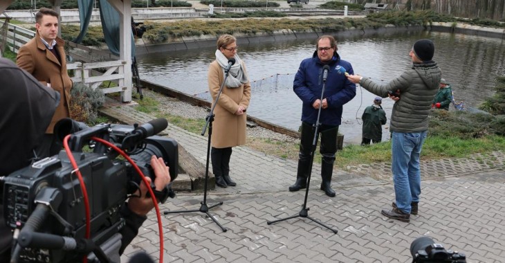 Minister Gróbarczyk zachęca do spożywania ryb z polskich ekologicznych hodowli